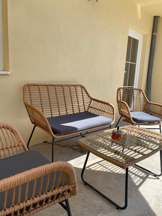 Apartmani Barbarosa Sveti Filip i Jakov Exterior foto